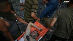 مشاهد من انتشال المصابين من تحت الأنقاض نتيجة القصف الإسرائيلي