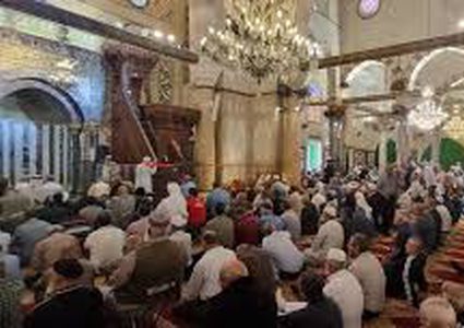 5 آلاف مواطن أدوا صلاة الجمعة في المسجد الأقصى