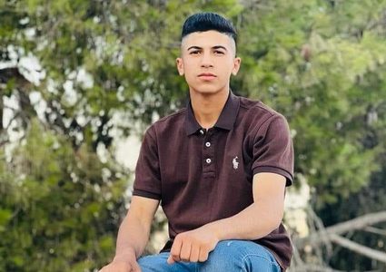 تشييع جثمان الشهيد عدي منصور في كفر قليل إلى مثواه الأخير