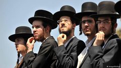 120 يهوديًا متشددًا ينضمون لجيش الاحتلال