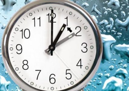 بدء العمل بالتوقيت الشتوي في نهاية أكتوبر