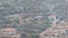 مستوطنون يحرقون منزلا في تلفيت قرب نابلس