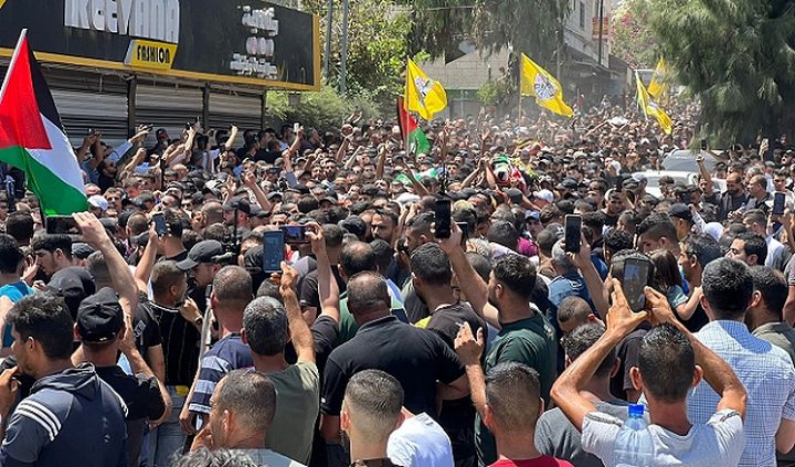 بحزن جماهيري .. الضفة تشيع جثامين شهدائها اليوم