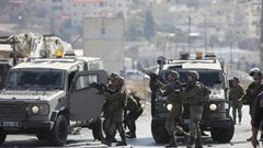 بيت لحم: إصابة شابين برصاص الاحتلال في مخيم الدهيشة واعتقال 11 آخرين من المحافظة