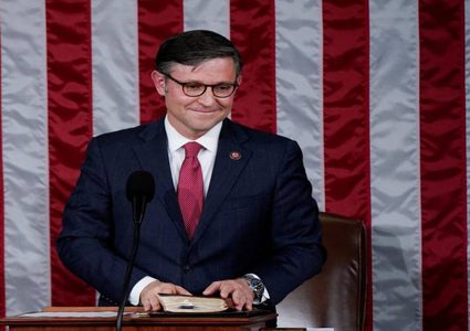 مجلس النواب الأميركي ينتخب رئيسا جديدا وأول قراراته دعم دولة الاحتلال