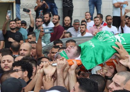 تشييع جثمان الشهيد عبد الحافظ في قلقيلية