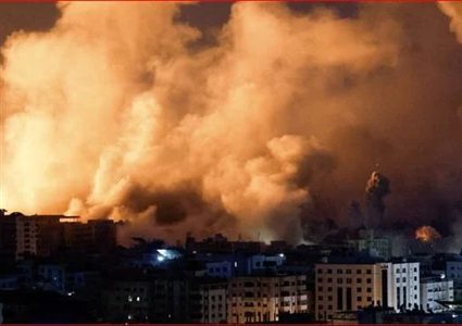 غزة تحت النار برا وجوا وبحرا- قصف إسرائيلي عنيف وغير مسبوق