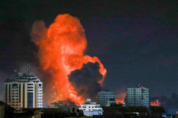 وزير الاتصالات: قطاع غزة بات مفصولا عن العالم الخارجي