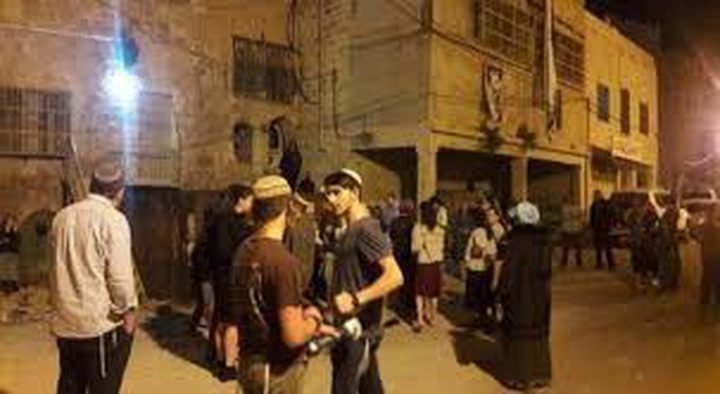 مستوطنون يهاجمون المواطنين جنوب بيت لحم