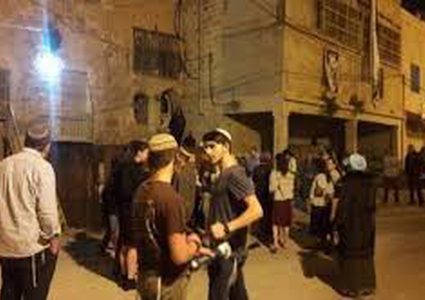 مستوطنون يهاجمون المواطنين جنوب بيت لحم