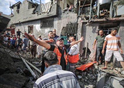 في اليوم 22 للحرب .. الاحتلال يعزل غزة ليكمل فصول المحرقة وحرب الإبادة