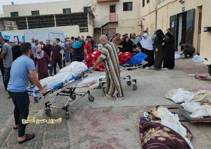 جثامين شهداء ارتقوا في غارات طيران الاحتلال على المحافظة الوسطى في قطاع غزة.