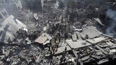 عشرات الشهداء والجرحى في سلسلة غارات هي الأعنف منذ بدء الحرب على غزة