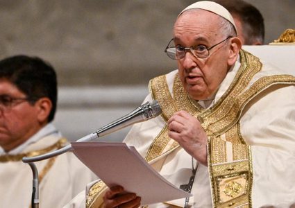 البابا فرنسيس يدعو إلى وقف إطلاق النار في غزة