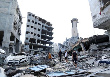 12 شهيدا وعشرات الجرحى في قصف لطائرات الاحتلال على مخيم جباليا