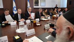 مكتب نتنياهو: إسرائيل ترفض بشدة الدعوات لوقف إطلاق النار