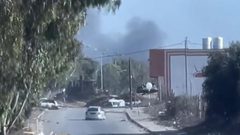 آليات الاحتلال تتوغل مئات الأمتار وتقطع الطريق الرئيس الرابط جنوب القطاع ووسطه