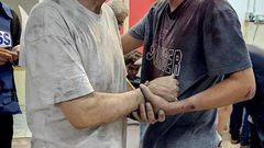 إصابات جراء غارات الاحتلال المكثفة على مناطق شمال غزة.