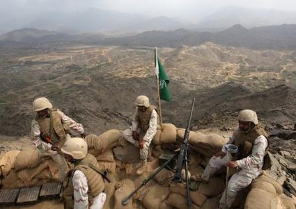 القوات اليمنية تعلن إطلاق دفعة صواريخِ بالستية ومجنحة على أهداف "إسرائيلية"