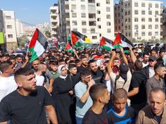 تشييع الشهيد محمد عبد القادر خراز 14 عاما من مدينة نابلس متأثراً باصابته برصاص جنود الاحتلال خلال اقتحام منطقة زواتا مساء أمس