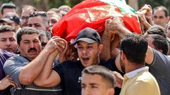 تشييع جثمان الشهيد الطفل محمد الخراز إلى مثواه الأخير في نابلس