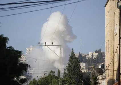 3 شهداء بقصف طيران الاحتلال لجنين