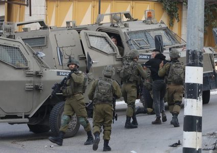 الاحتلال يعتقل مواطنين من بلدتي فقوعة وقباطية