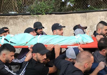 استشهاد الشاب إبراهيم زايد واصابة آخرين برصاص الاحتلال في مخيم قلنديا