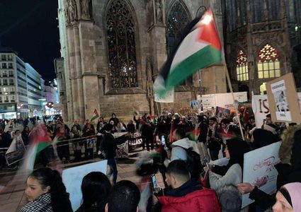 وقفة تضامنية في العاصمة النمساوية فيينا رفضا لمجازر الاحتلال على غزة.