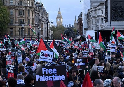 مظاهرات حاشدة في مختلف عواصم العالم تضامناً مع فلسطين وتنديداً بالعدوان على غزة