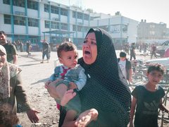 صور: آثار الدمار جراء القصف الصهيوني على مراكز الإيواء شمال قطاع غزة