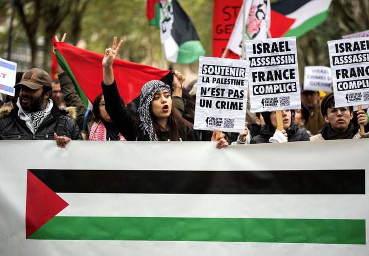 مظاهرة في مدينة تولوز الفرنسية دعماً لقطاع غزة وللمطالبة بوقف العدوان على قطاع غزة.