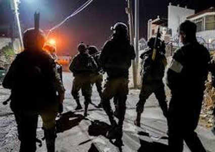 الاحتلال يعتقل شابا من قرية اللبن الشرقية