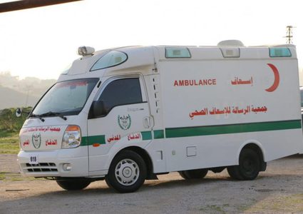 إصابة 4 مسعفين في قصف للاحتلال استهدف مركبة اسعاف جنوب لبنان