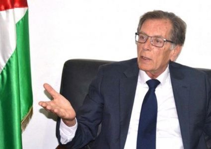 الفاهوم يبحث مع رئيس الهلال الأحمر التونسي أوضاع الطلبة الفلسطينيين