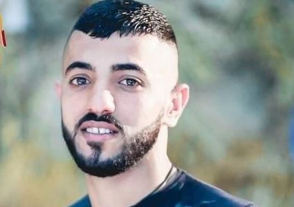 الخليل: استشهاد شاب وإصابة اثنين آخرين أحدهما بجروح حرجة برصاص الاحتلال في سعير