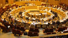 البرلمان العربي يطالب بوقف فوري للقتل والهدم والتهجير في غزة وإدخال المساعدات