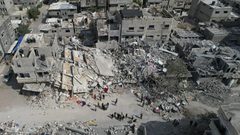 شهداء وجرحى في قصف إسرائيلي استهدف مربعا سكنيا في حي الزيتون