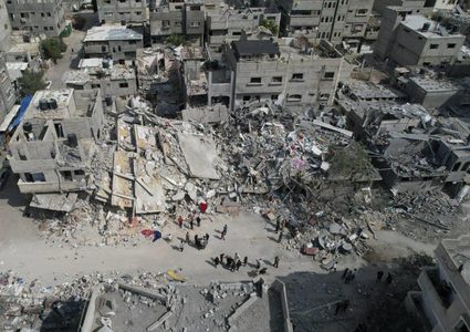 شهداء وجرحى في قصف إسرائيلي استهدف مربعا سكنيا في حي الزيتون