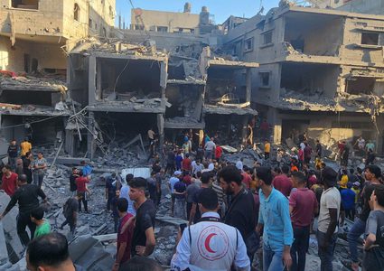 24 شهيدا وعدد من المصابين في قصف على منزلين شمال قطاع غزة