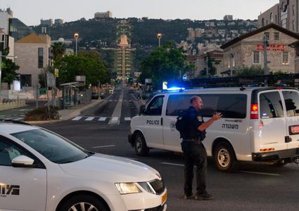 شرطة الاحتلال تقتحم مقر الحزب الشيوعي والجبهة الديمقراطية في الناصرة