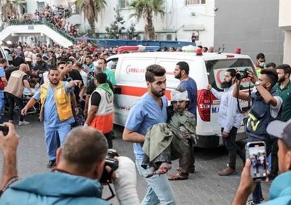 شهـداء وجرحى جراء استهداف الاحتلال للنازحين وسط قطاع غزة