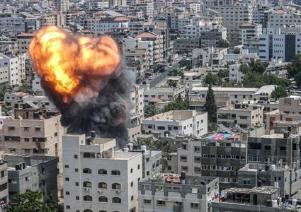 المفوض السامي لحقوق الإنسان: على إسرائيل التوقف فورا عن قصفها لقطاع غزة