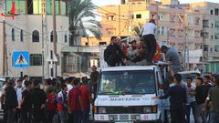 نزوح جماعي من شمال قطاع غزة إلى جنوبه بفعل القصف الصهيوني المتواصل على المدنيين.