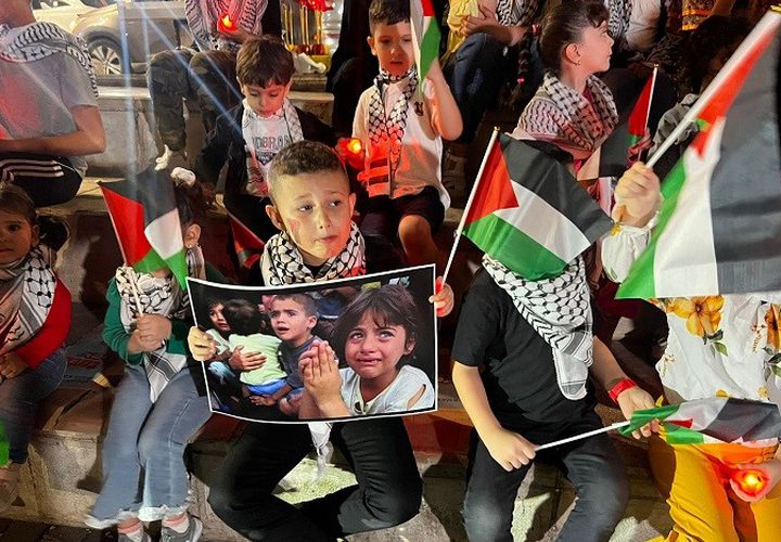 أطفال طولكرم في وقفة دعمٍ وإسناد للأطفال في قطاع غزة