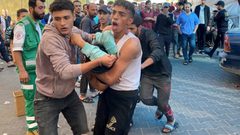 ماكرون يدعو إسرائيل لوقف" القصف على المدنيين في غزة