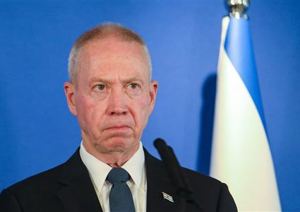 غالانت يهدد حزب الله: لبنان سيلقى مصيراً مشابهاً لما يحدث في غزة