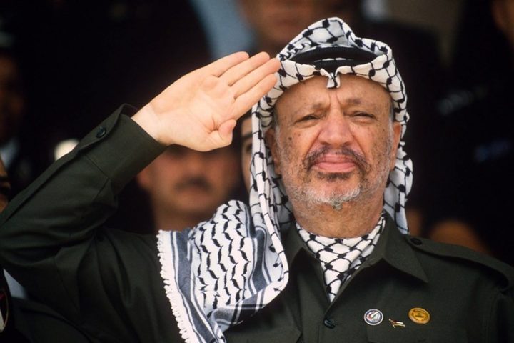 19 عاما على استشهاد القائد والرمز ياسر عرفات