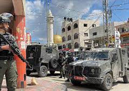 مستوطنون يطالبون بمحو بلدة بحوارة