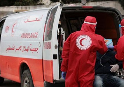 الهلال الأحمر يناشد المجتمع الدولي لتأمين الوصول الآمن لطواقم الإسعاف إلى الجرحى